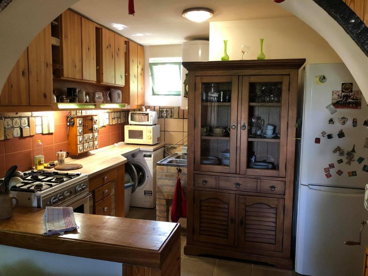 Szendergo - Apartman Hajos Pincefalu Exteriér fotografie
